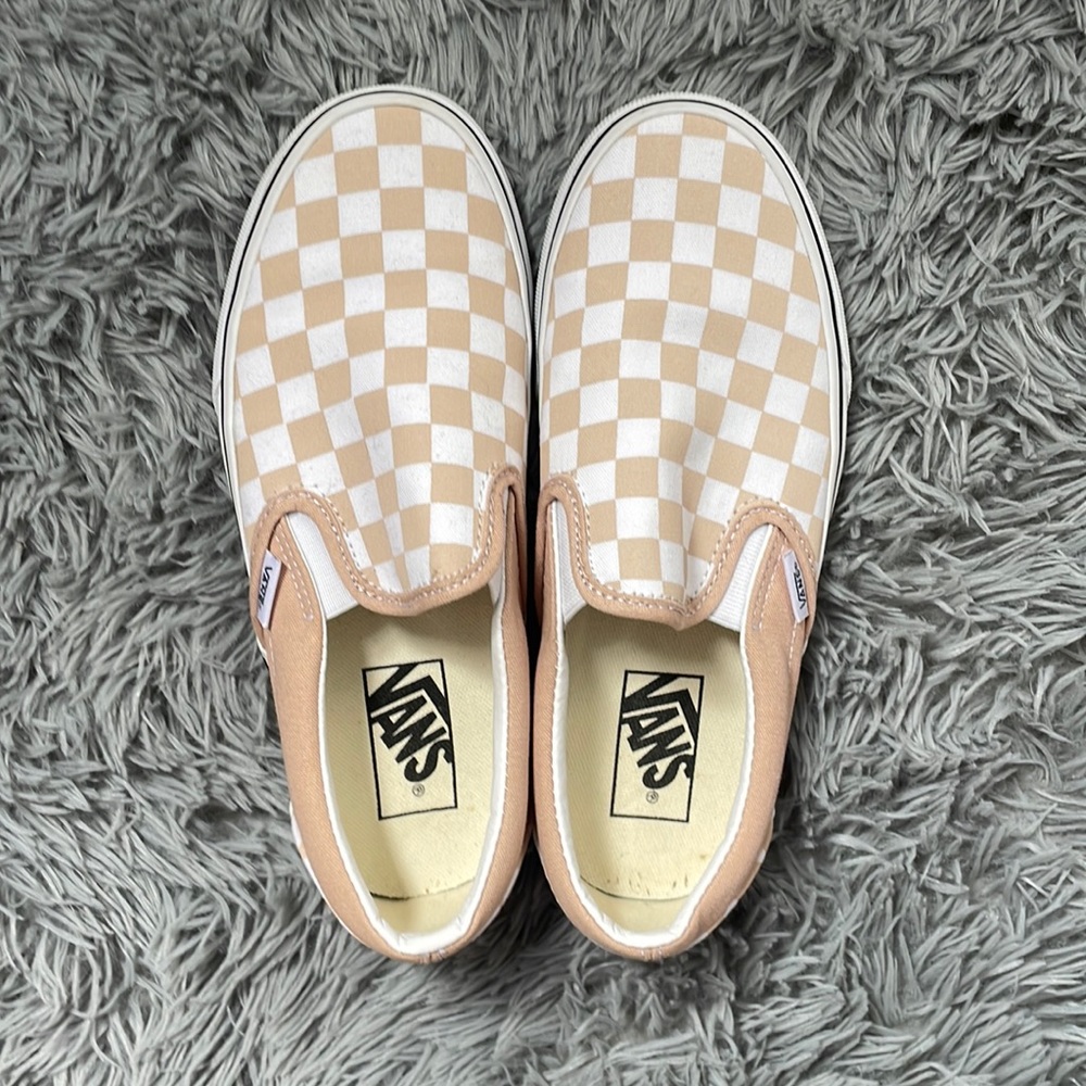 Checkered slip on Vans